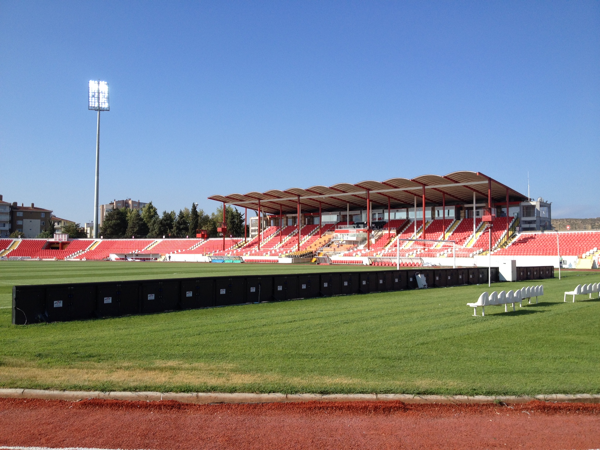 BALIKESİR ATATÜRK STADYUMU ONARIM İNŞAATI İŞİ